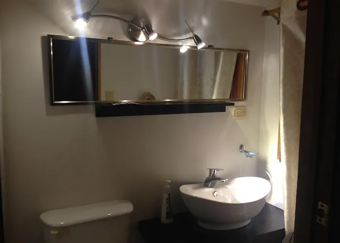 Borntobewild Ecoresort Lodge